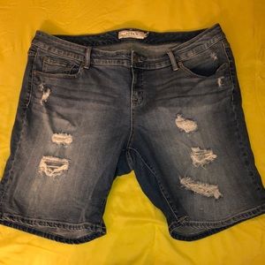 Torrid Bermuda Shorts Size-18